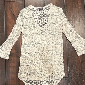 Elegant Cream Knit V-Neck Coverup